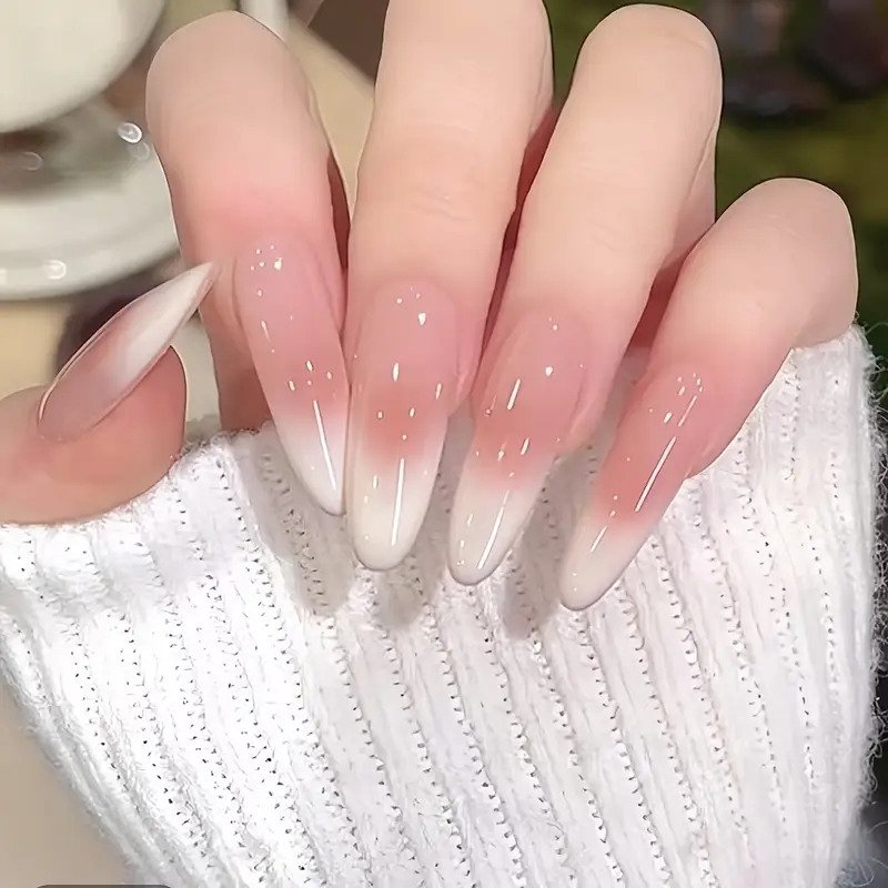 Long VERSATILE French manicure that can easily transition from casual streetwear to formal events; and it PREVENTS the color from looking chalky, washed out, or unnatural.